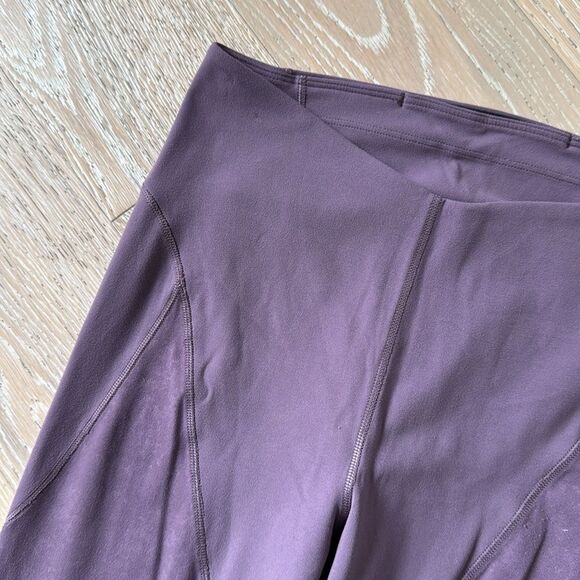 lululemon lab Embossed Nulu Yoga High-Rise Tights 25" Amethyst Sz6 - Picture 4 of 14